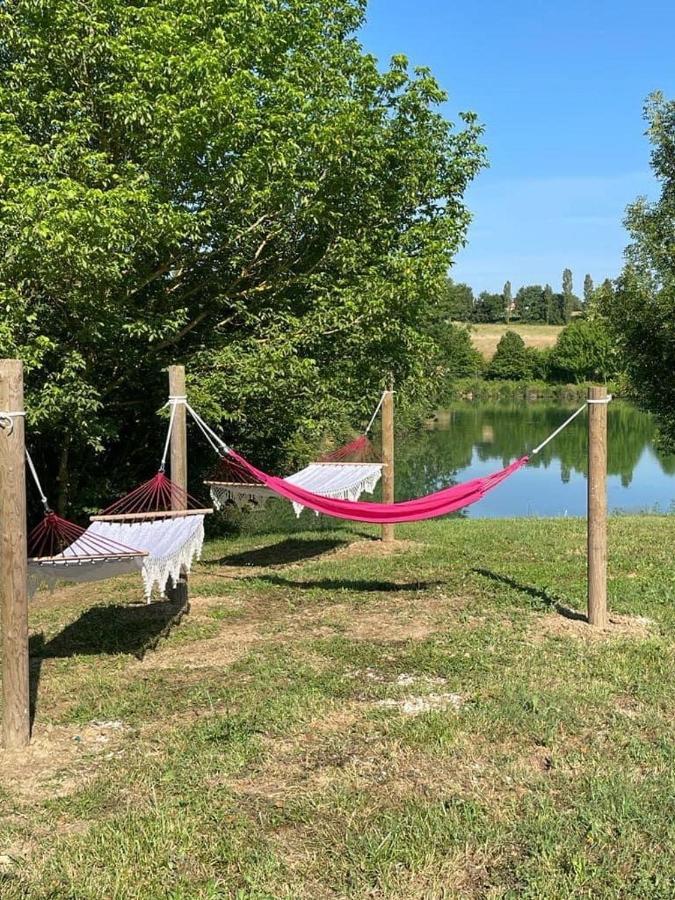 Domaine En Castanet Bed & Breakfast Caraman Bagian luar foto