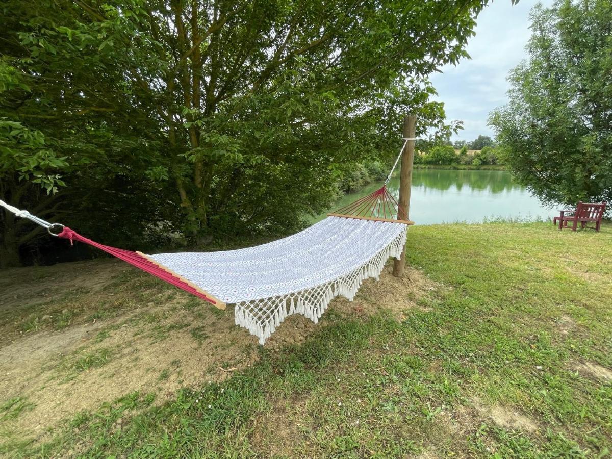 Domaine En Castanet Bed & Breakfast Caraman Bagian luar foto