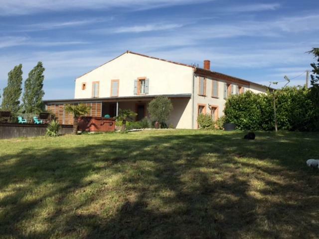 Domaine En Castanet Bed & Breakfast Caraman Bagian luar foto