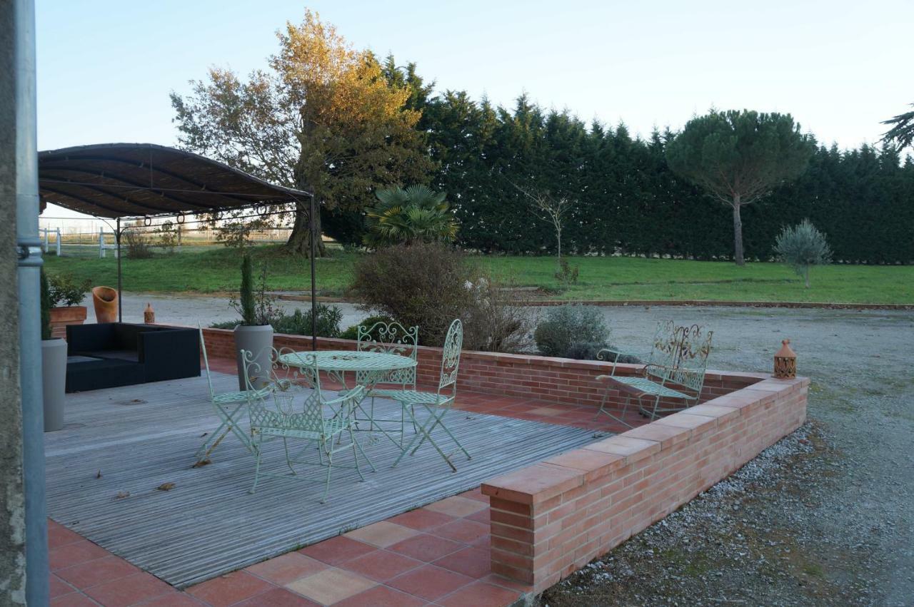 Domaine En Castanet Bed & Breakfast Caraman Bagian luar foto